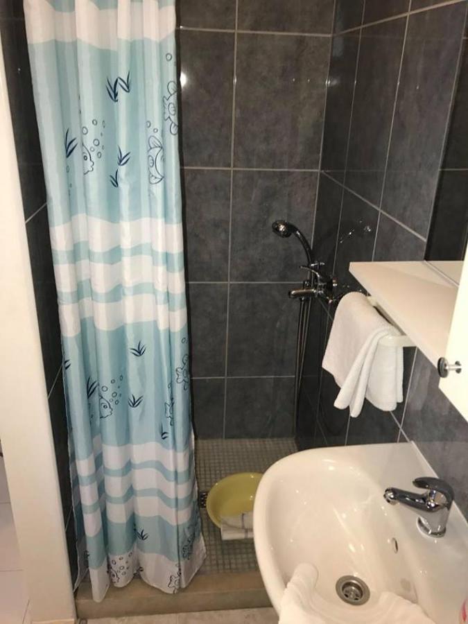 Apartments Aniko Saric Tucepi Ngoại thất bức ảnh